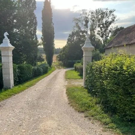 Apartment Logement Chateau De Villeneuve